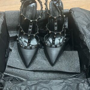 Valentino Garavani Women's Rockstud  Leather Pumps